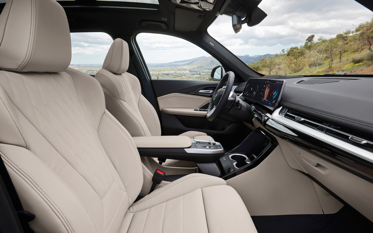 BMW X1 xDrive 23i M Sport 2023 SUV Drive